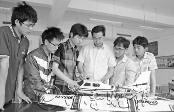 临沂大学八位处长辞官从教 回归学术一线，一年产出堪比过去三年